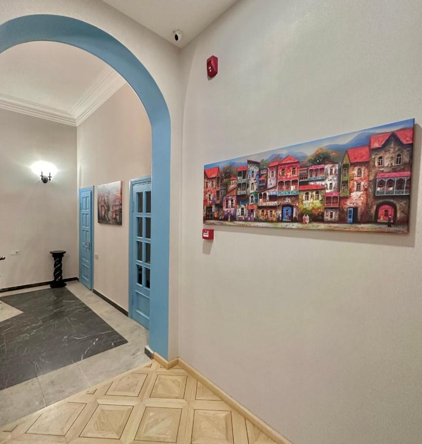 Hotel Embassy Tiflis Dış mekan fotoğraf