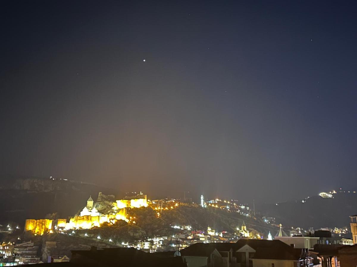 Hotel Embassy Tiflis Dış mekan fotoğraf