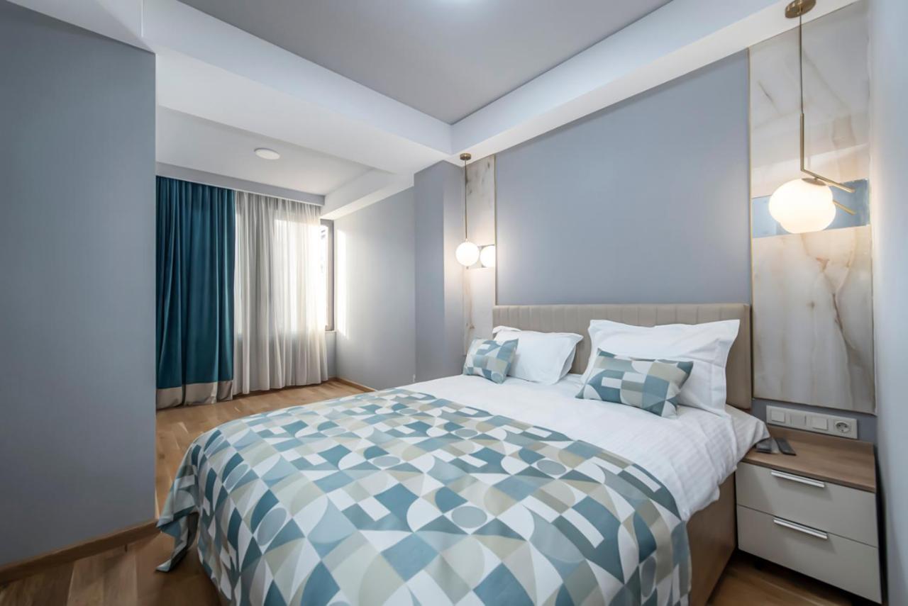 Hotel Embassy Tiflis Dış mekan fotoğraf